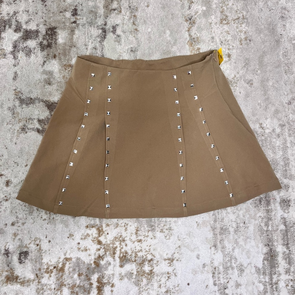 SHEIN Tan Mini Skirt with Silver Studs‎